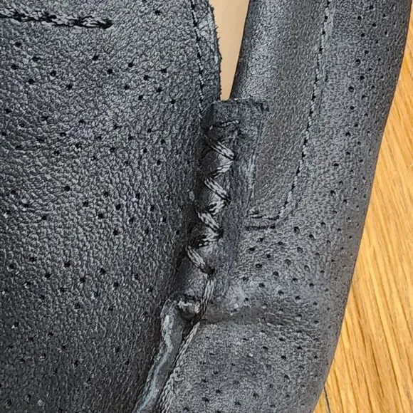 UGG Henrick Stripe Perf Loafer Black Men Sz 9 Energ Nubuck Leather Treadlite - Picture 7 of 16